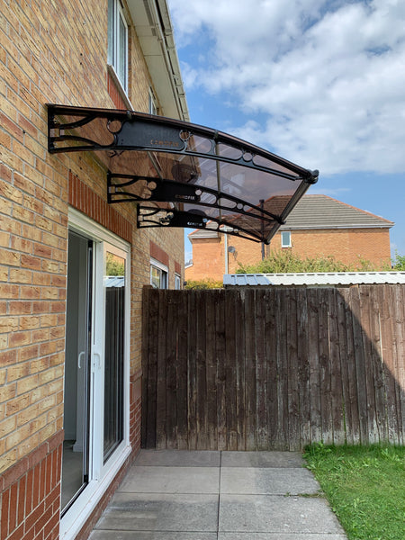 Enhance Your Space with Our Premium Polycarbonate Cantilever Canopies