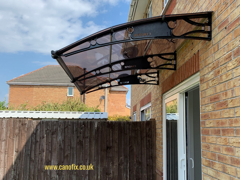 CANOFIX PC 1500x3000 canopy Installed For A Garden Patio